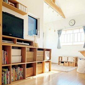 子育て中でもすっきり。取り出すのも片づけるのも簡単な収納のコツ