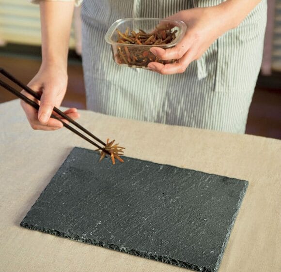 ちょっと盛りから朝食プレートまで スレートプレートは万能アイテム