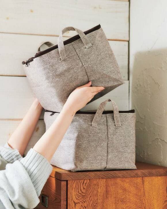 積み重ねられた布製収納ボックス