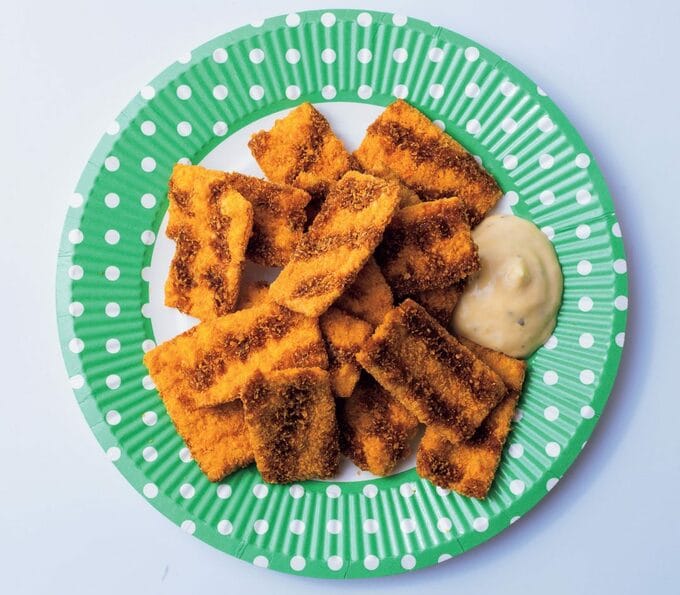 紙皿にビッグカツ