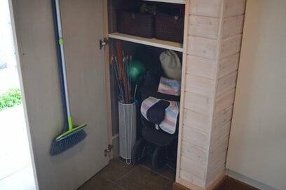 玄関にベビーカー1台分の「土間収納」があると暮らしやすい！家づくりにおすすめ