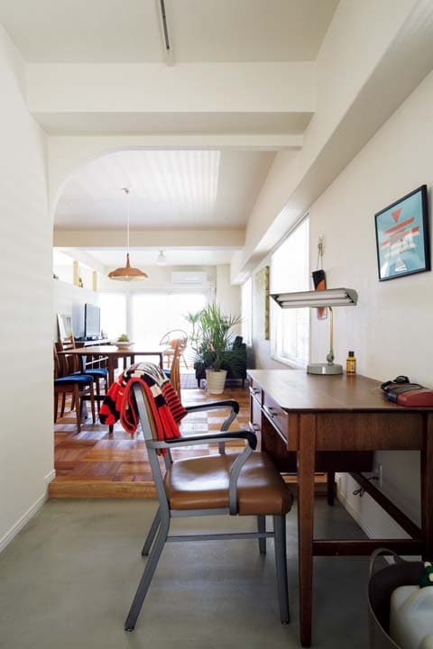 たっぷりの日差しが届く土間