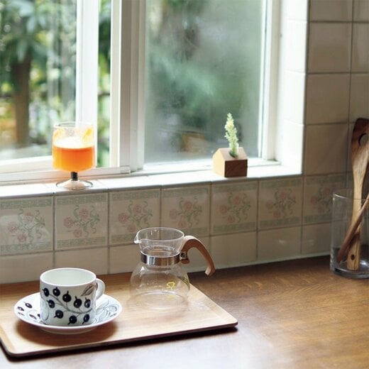 窓とお茶セット