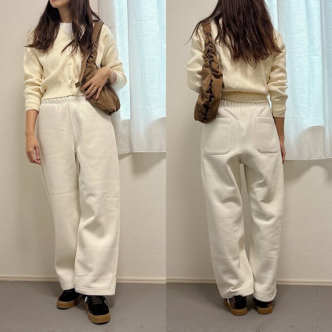 ショート丈ニットのホワイトコーデ