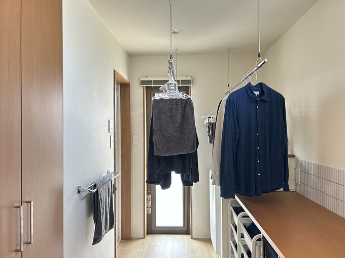 4.5畳で洗面所・脱衣所・ランドリールームの3役をこなします