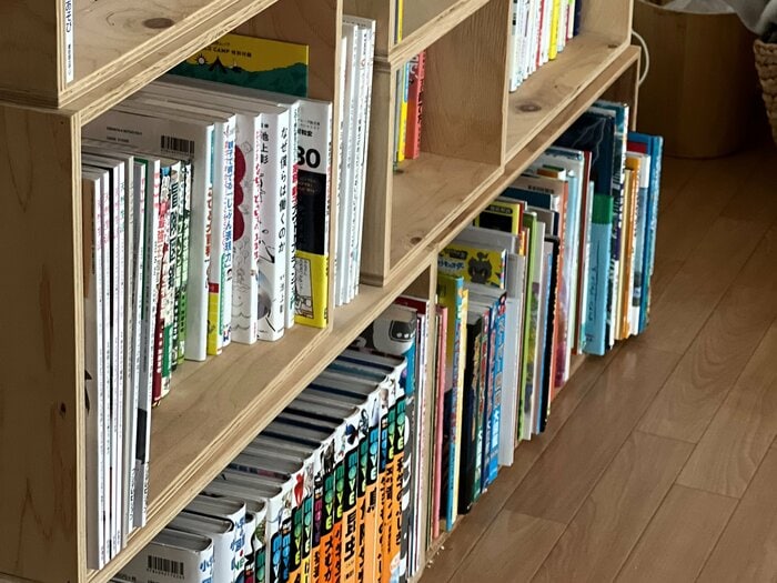 引越し処分★大きな本棚★早い者勝ち！ 学習机は買わず、本棚も手放しました」5回引っ越した転勤族、なくても