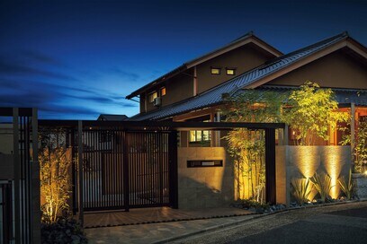 屋外をおしゃれにする照明＆あると便利な水栓：編集部がPICK UP