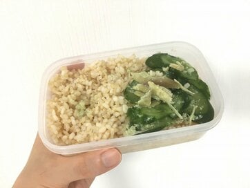 食べる順番ダイエット関係なし!?　ベジタリアンのお弁当とは?【4コママンガ・ゆきち先生の美意識家の美しき日常】