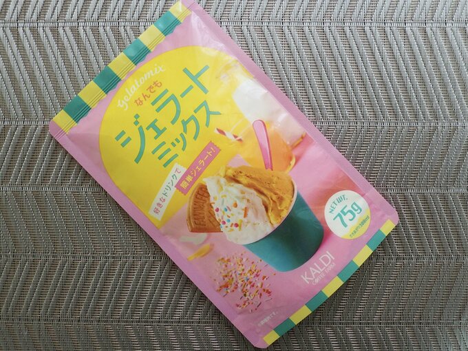「なんでもジェラートミックス(321円)」、内容量:75g、1袋あたりのエネルギー:386kcal、できあがり量:300mL
