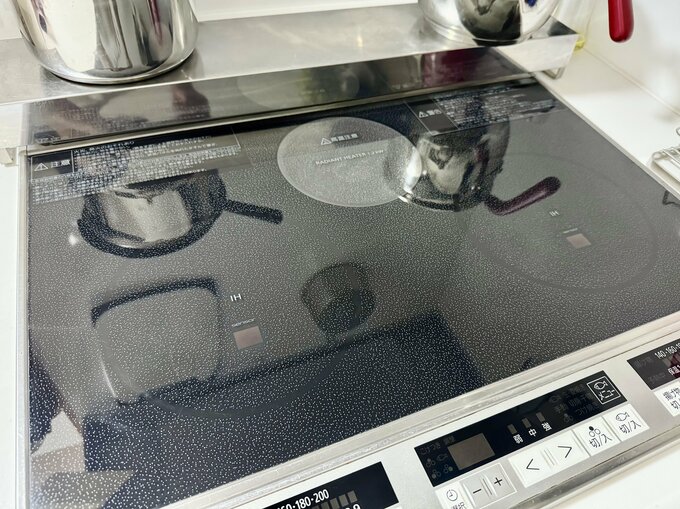 多目的クレンザーで掃除したIHコンロ