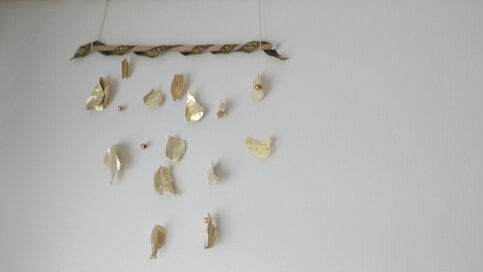 75歳、節約家が心がける「ものを大事にすること」。捨てるはずの“ハギレ”が美しい壁飾りに