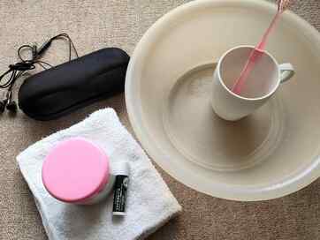 アラフィフの夫婦の「100円ショップ活用術」。食品、入院グッズ…実際に買ってよかったもの