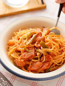 喫茶店風ナポリタンをレンチンで。ケチャップのうま味たっぷり