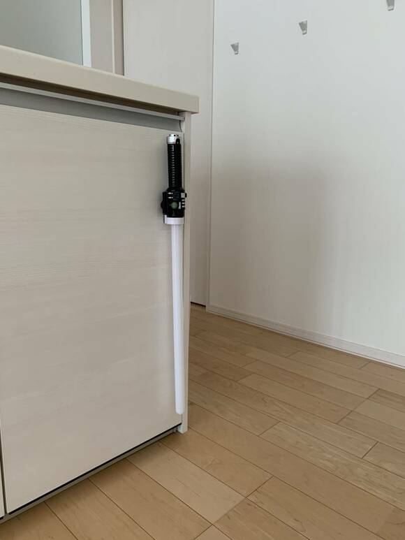 ホルダーにオモチャの剣