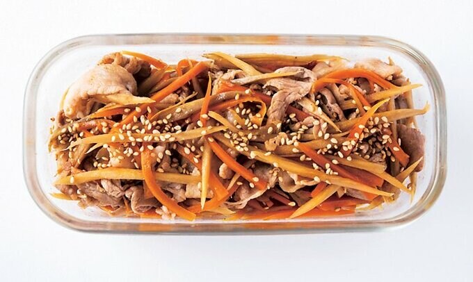 豚こま入り梅キンピラ