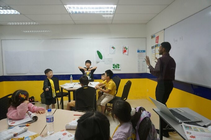 語学学校に通う韓国からのキッズ短期留学生。グループの場合は特別クラスを作ってくれる学校も多い