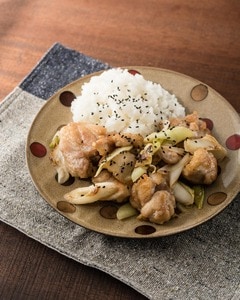 鶏肉のめんマヨポン炒め