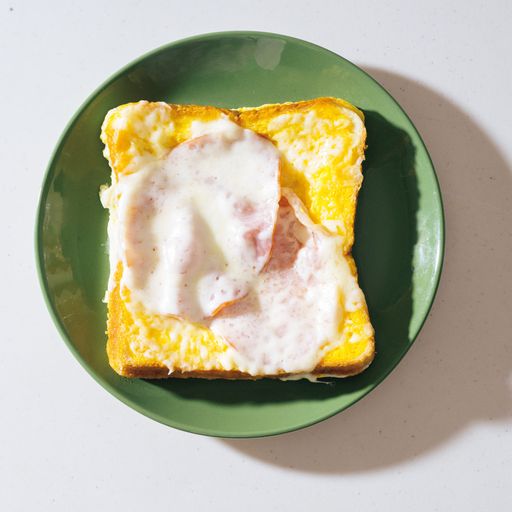 コンテナは700mlを使用　冷凍で1か月保存可能