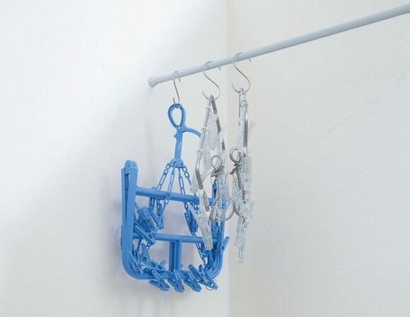 つっぱり棒とS字フック