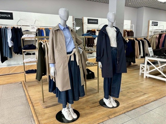 洋服屋のマネキン