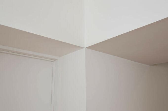 LDKの見事な壁の収まり