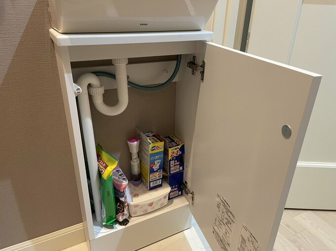 手洗い場下の収納