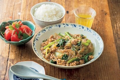 マーボー春雨と副菜が合わせて15分で完成！忙しい日のスピード献立