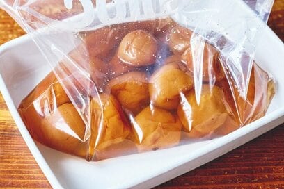 保存袋で手軽にできる自家製「梅干し」レシピ。失敗なしでハードルがグッと下がる