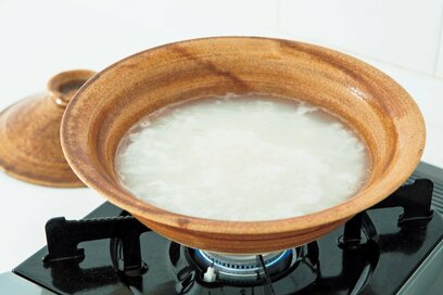 ヒビが入った土鍋はおもゆをつくってお手入れ！鍋＆フライパンのメンテ術