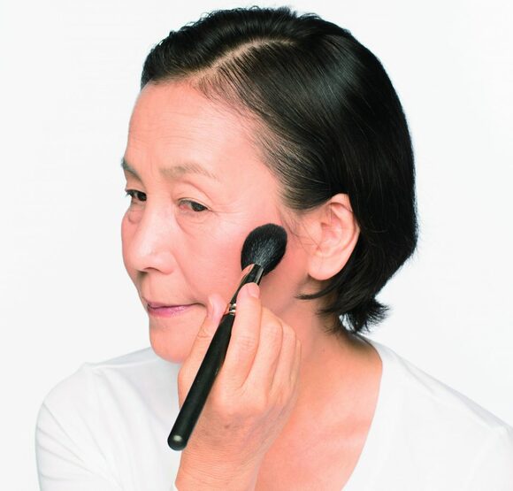 オレンジのチーク