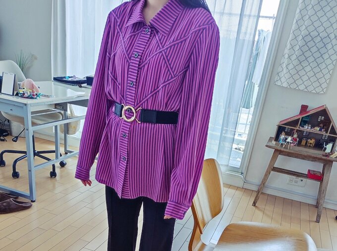 母の服を着た娘