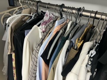 「片づかない家」にありがちな“賞味期限ぎれの服”３つ。クローゼットにあったら処分を考えて：3月に読みたい記事