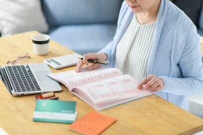 年金受給は「繰り上げ」と「繰り下げ」どっちがおトク？じつは…