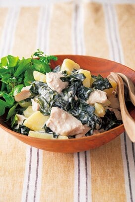 腸活食材のワカメたっぷり。ボリューミーなおかずサラダ