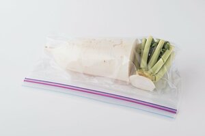 密閉袋で乾燥を防ぐ