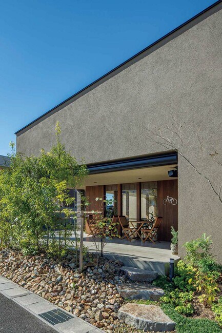 玉木さん設計の住宅の左官仕上げの外壁