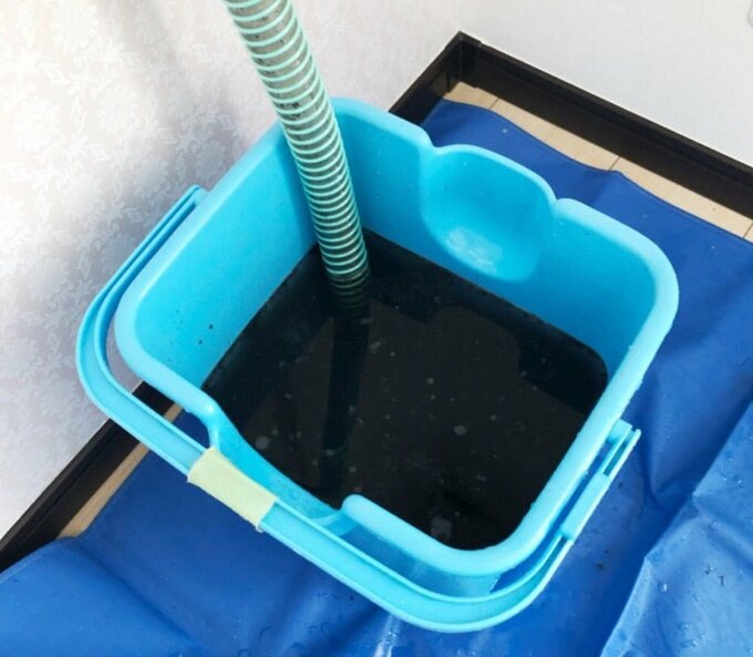 業者にエアコン掃除を依頼したときの汚れ