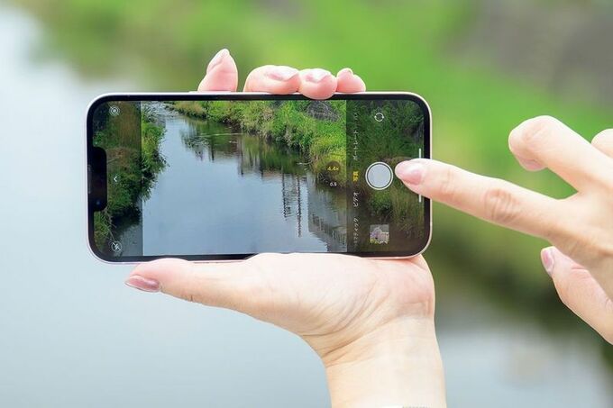 ●構え方の正解：横の場合