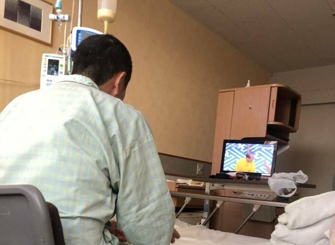 入院中の男性