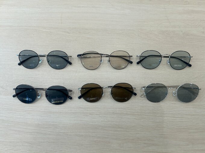 サングラス 濃淡