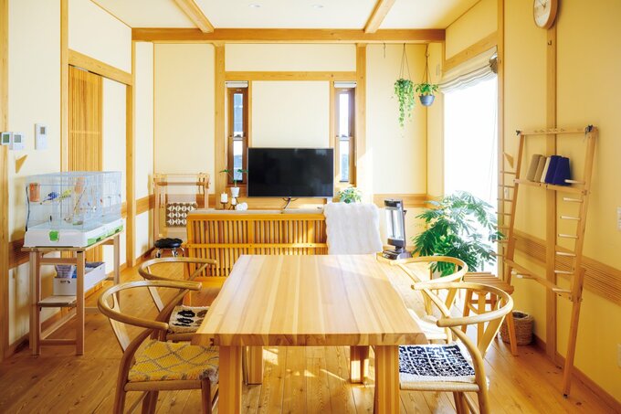 整ったリビングダイニング