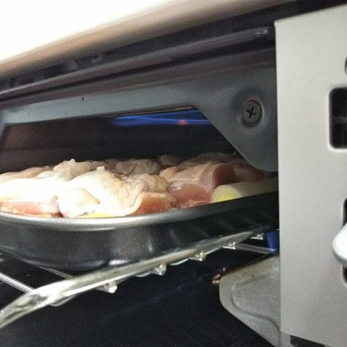 鶏肉プリプリ、余分な油が落ちてヘルシーに