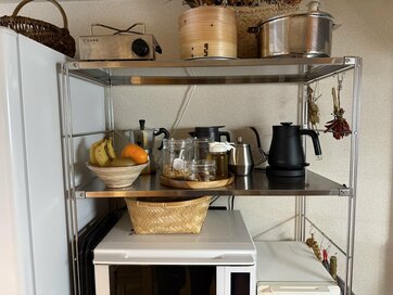 食器棚をやめて無印良品の「ステンレスシェルフ」に。見える収納で毎日整うキッチン