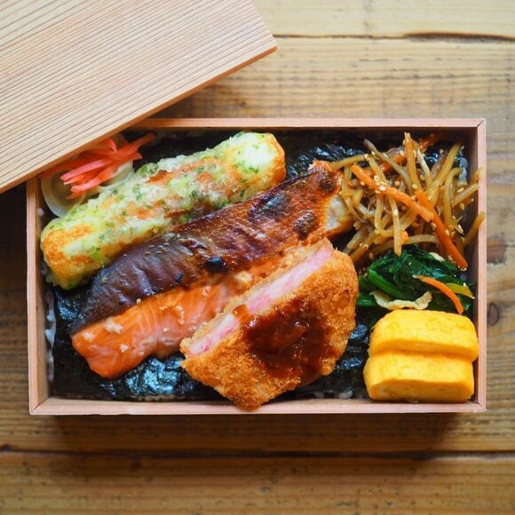 冷えても極ウマ のり弁 おかかとのりの重ね方がポイントに Esseonline エッセ オンライン 冷えても極ウマ のり弁 おかかとのりの重ね方がポイントに Esseonline エッセ オンライン