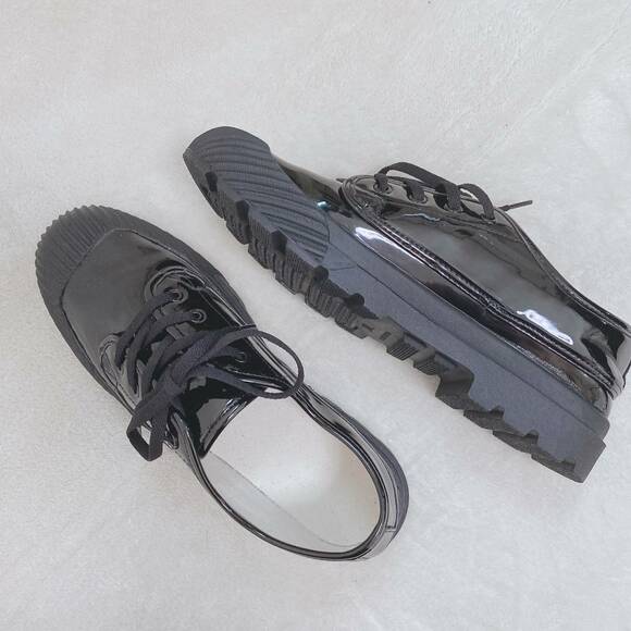 レインスニーカー中