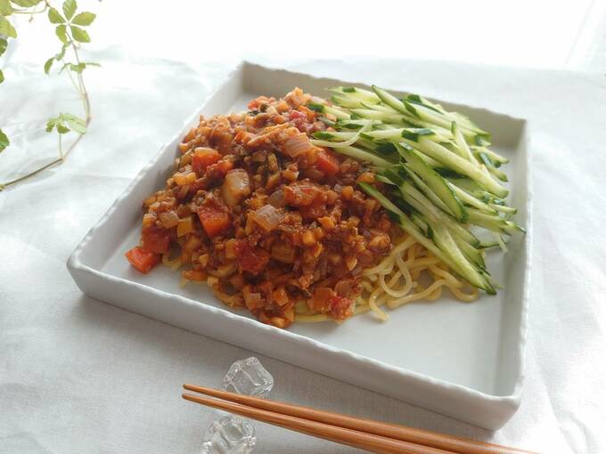 ジャージャー麺