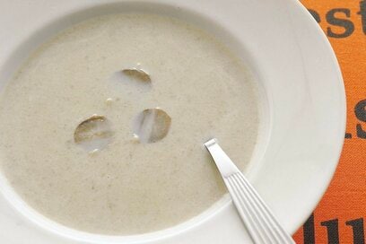 体がポカポカ温まる「ゴボウのポタージュ」。食物繊維たっぷりで毎日飲みたい