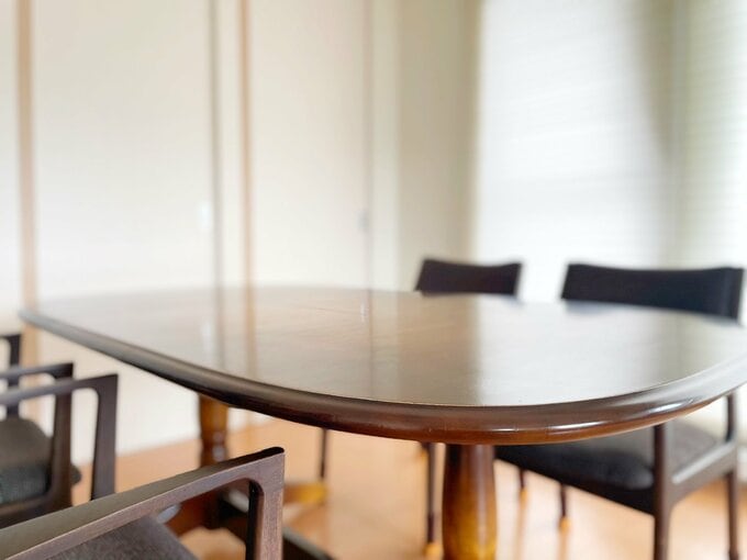 ダイニングテーブル