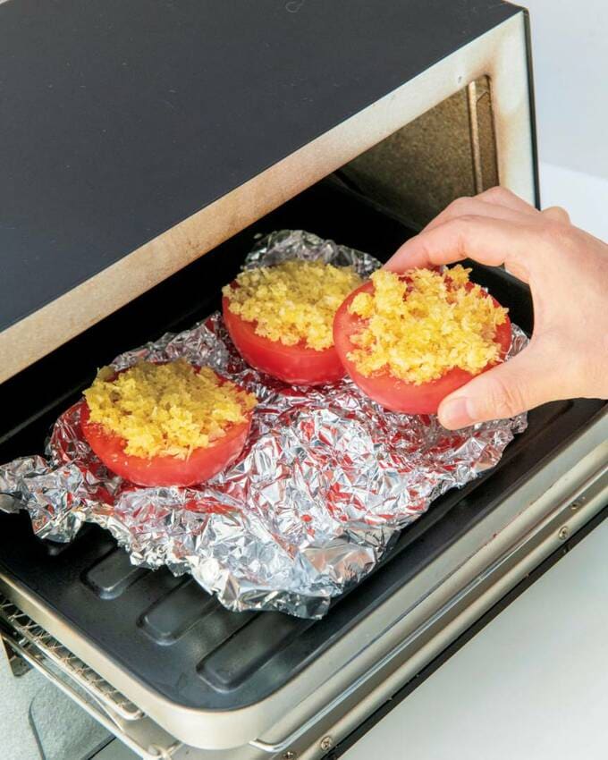 トマトをトースターに