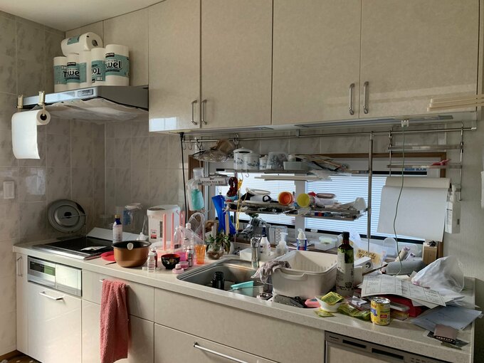 物の多いキッチン